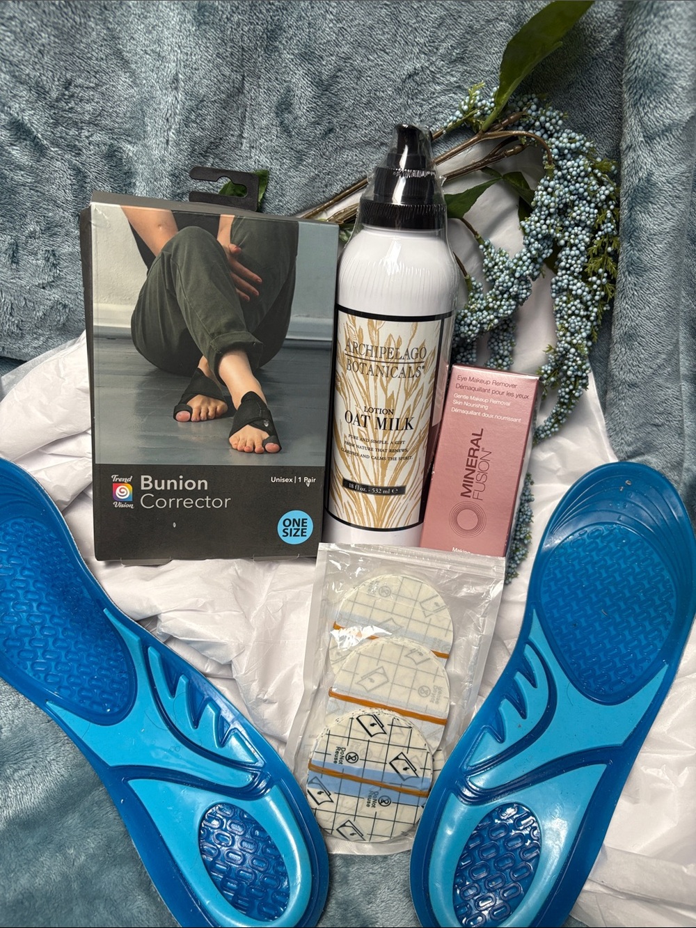 Assorted Footcare & Beauty Bundle with sz 12 Blue Gel Insoles